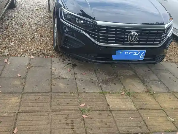 Volkswagen Passat 2021