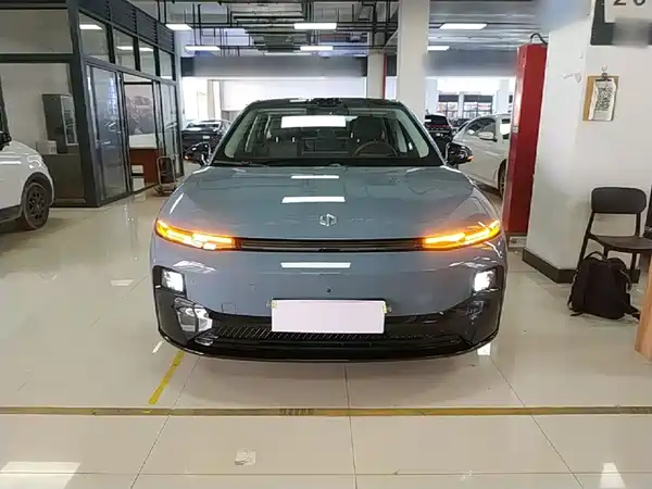 Leapmotor B01 2025