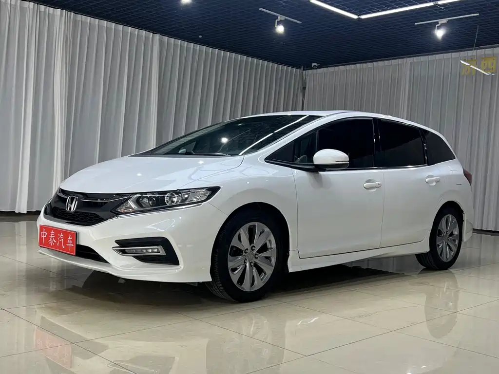 Honda Jade 2017