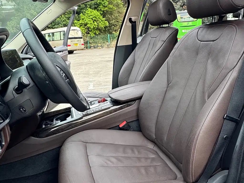 BMW X5 2015 — фото 10