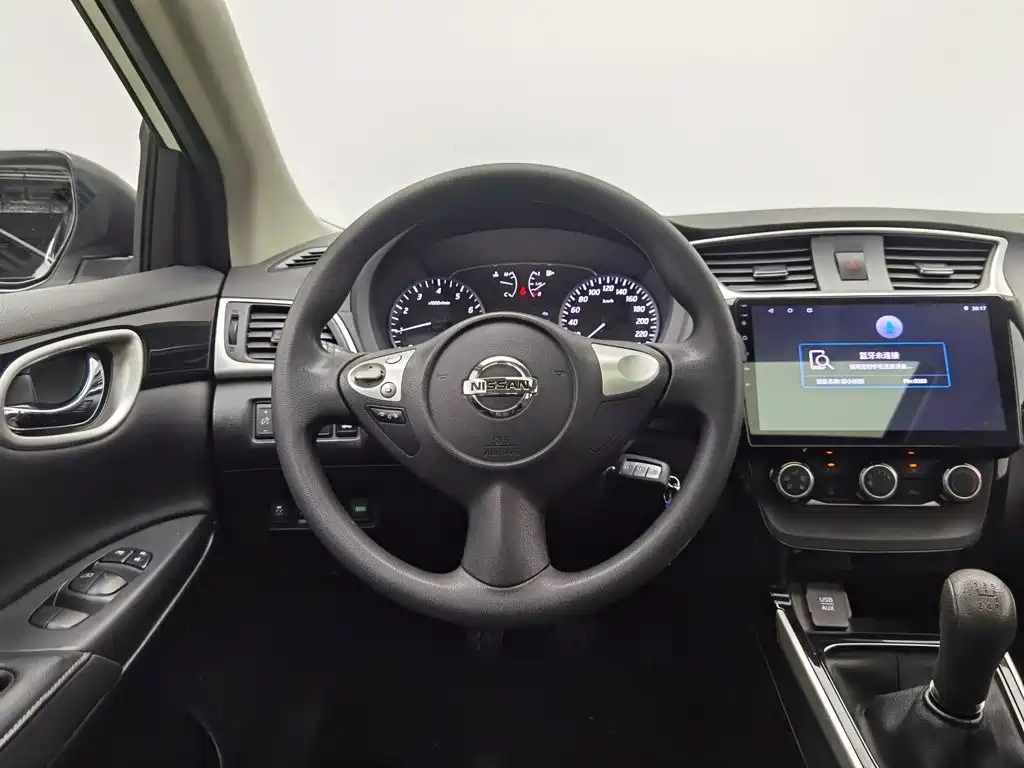 Nissan Sylphy 2017 — фото 11