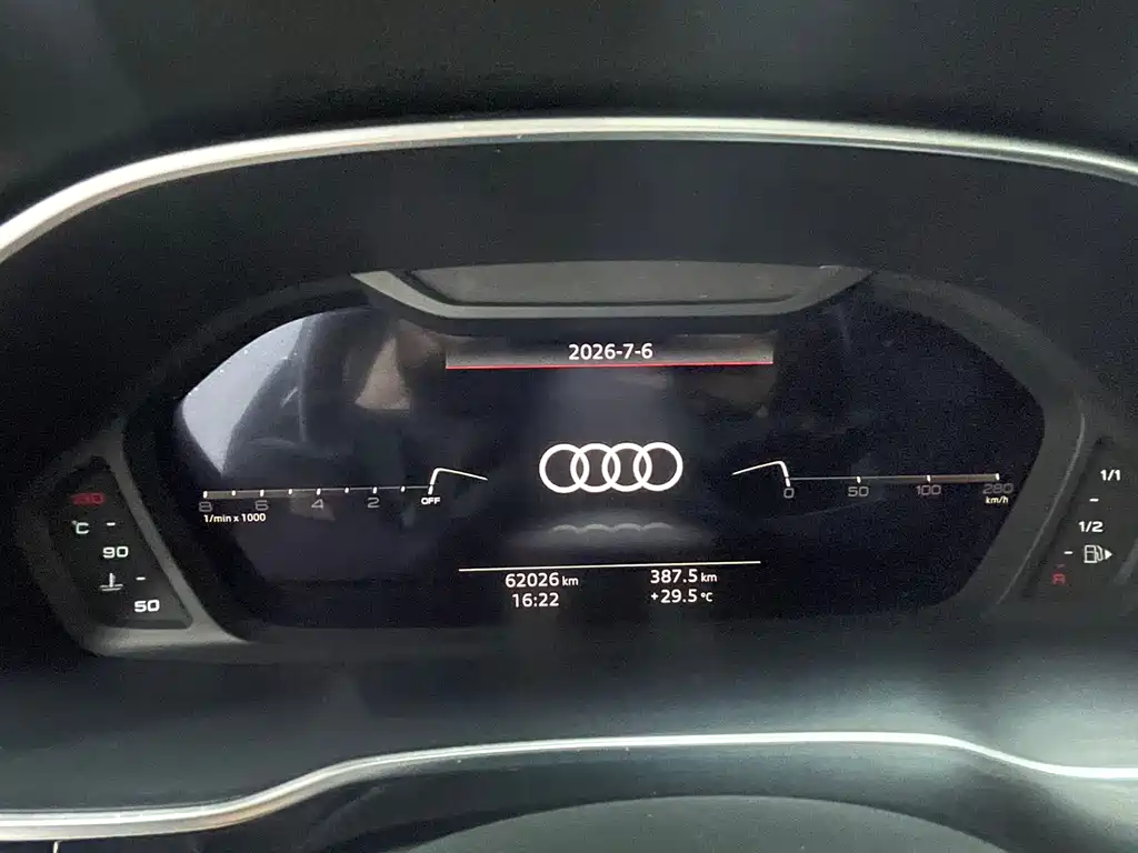 Audi Q3 2022 — фото 20