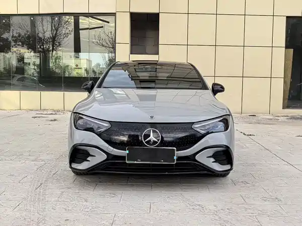 Mercedes-Benz EQE 2022