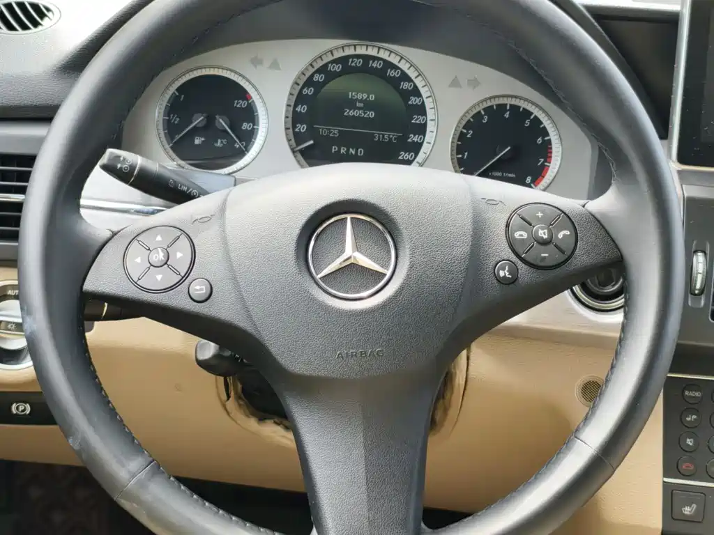 Mercedes-Benz GLK-Class 2012 — фото 18