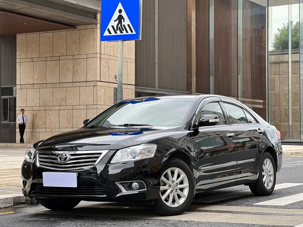 Toyota Camry 2011
