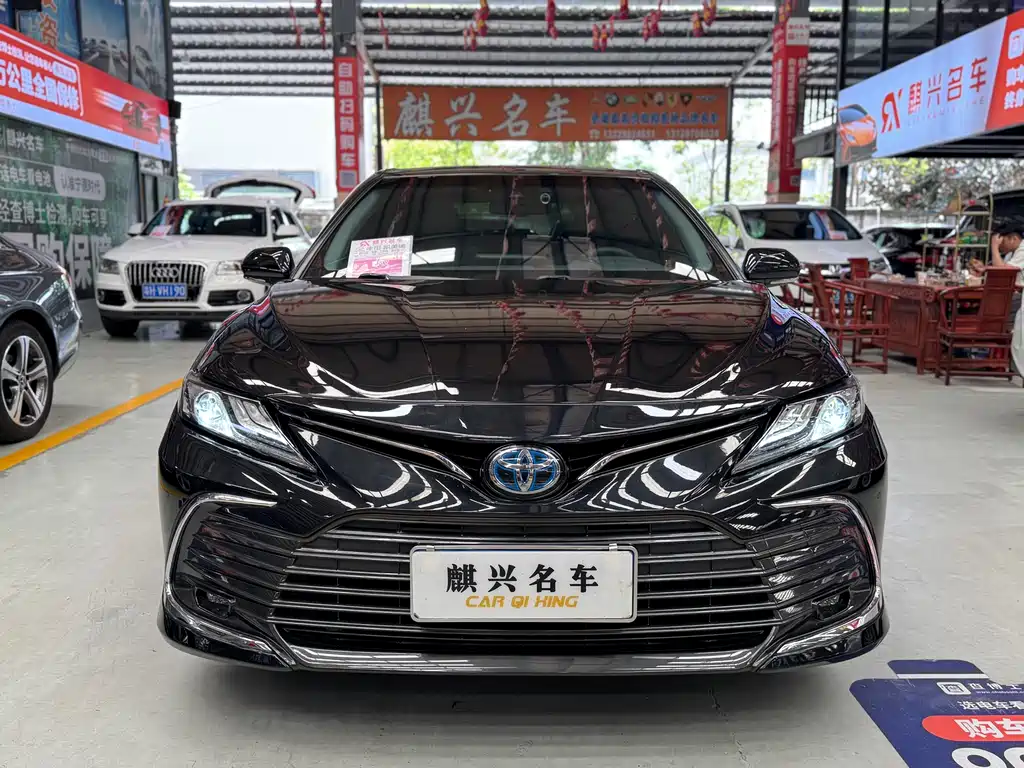 Toyota Camry 2022