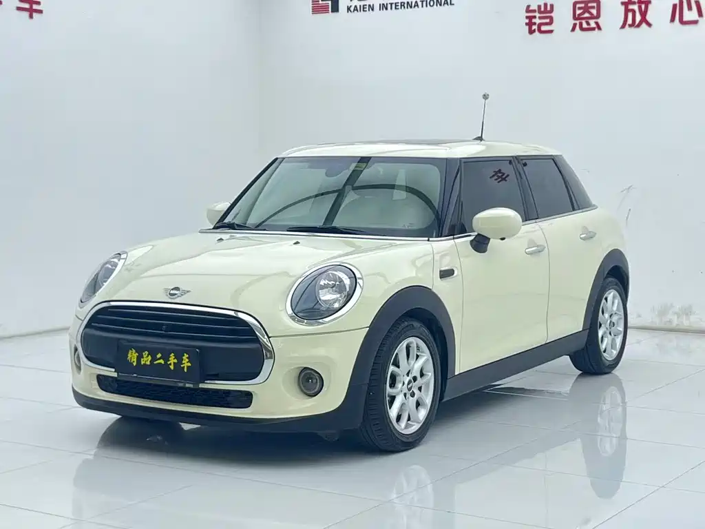 MINI MINI 2020
