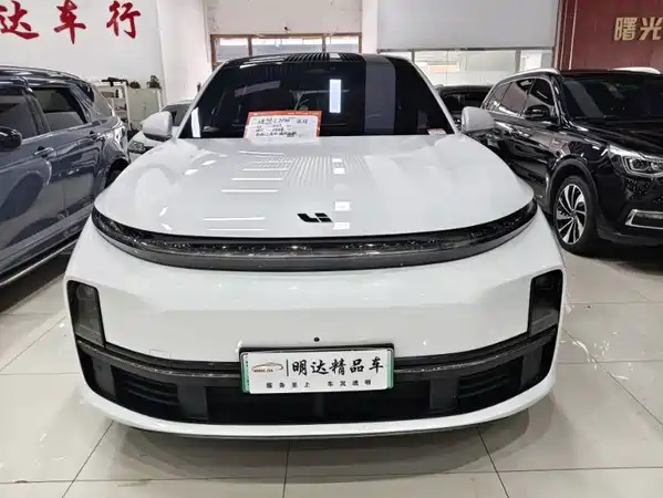 Li Auto L7 2023