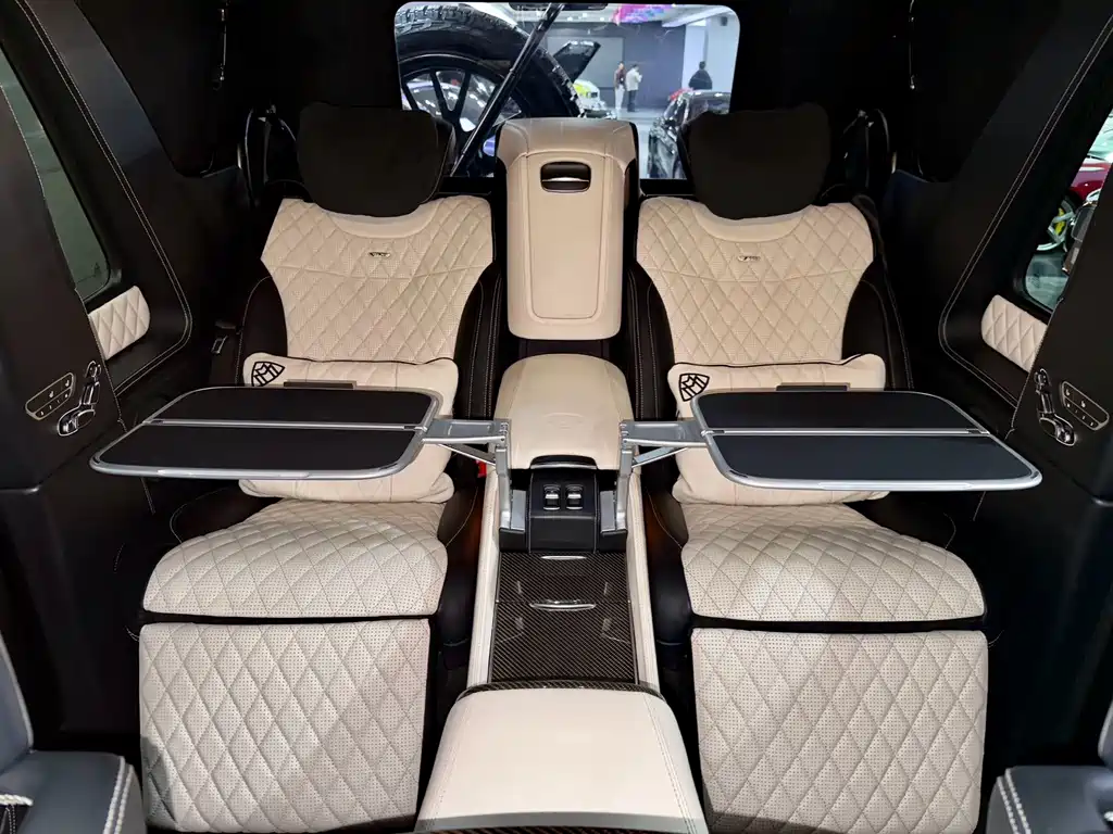 Mercedes-Benz G-Class 2018 — фото 15