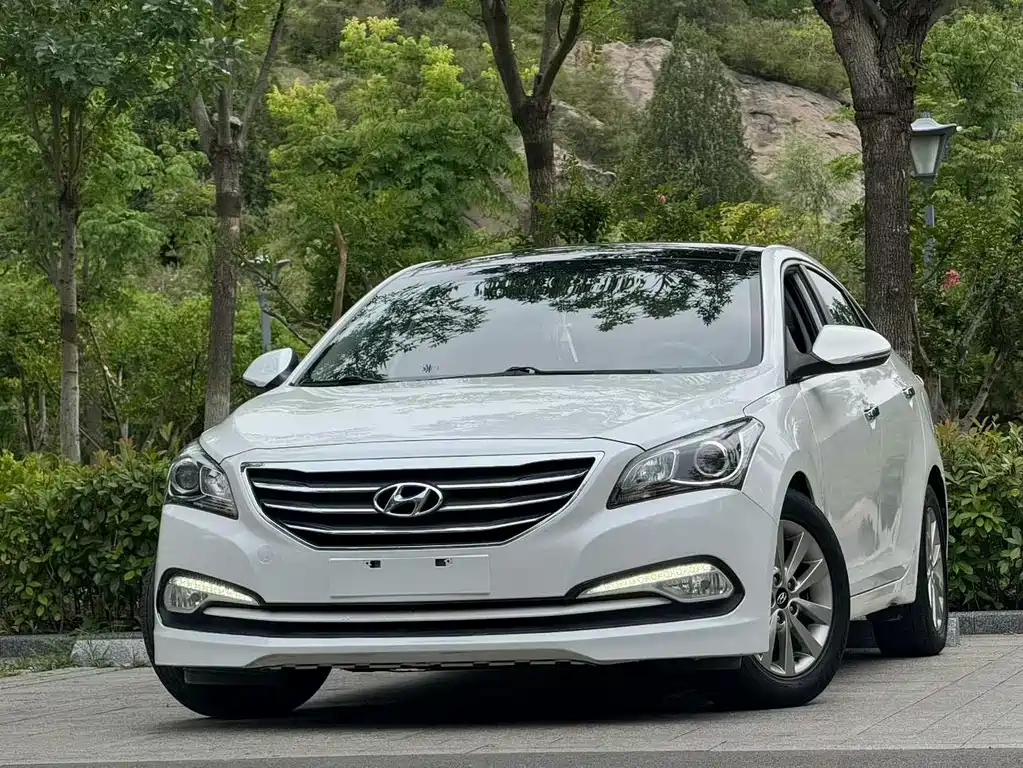 Hyundai Mistra 2015 — фото 1