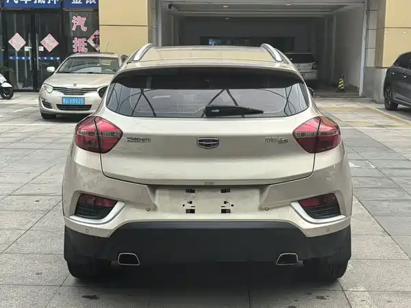 Geely Emgrand GS 2018