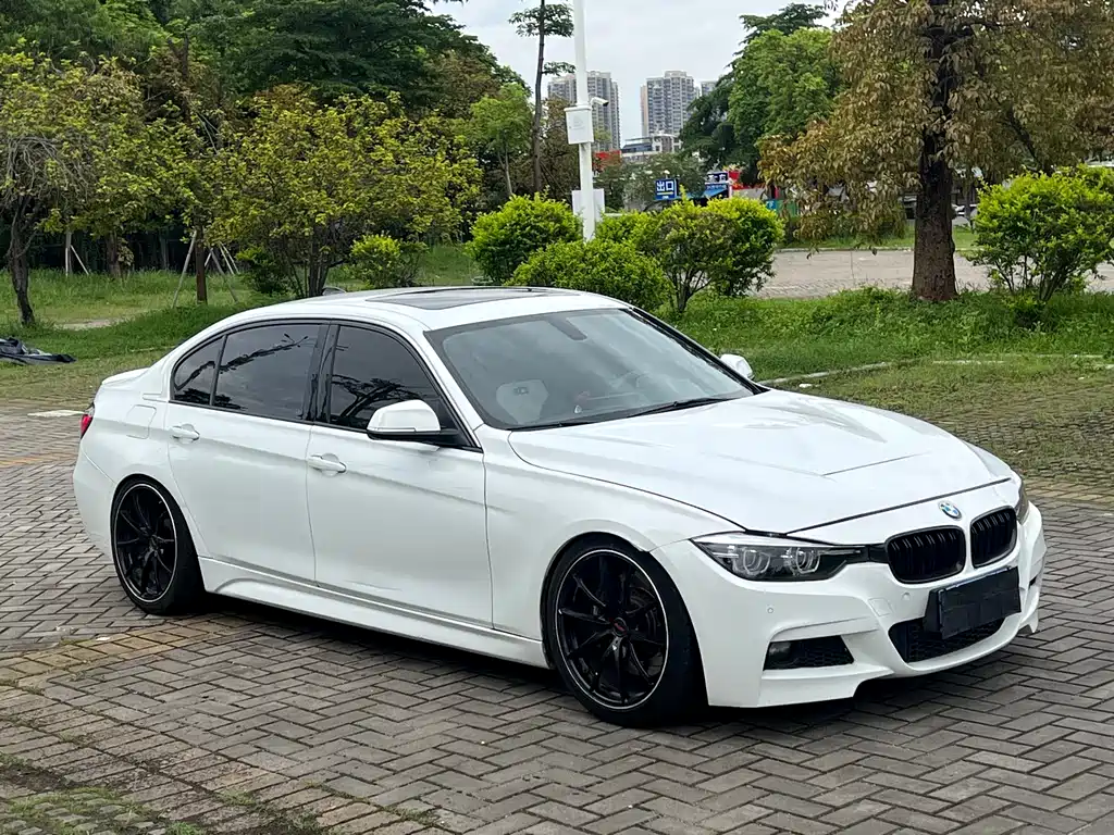 BMW 3 Series 2015 — фото 4