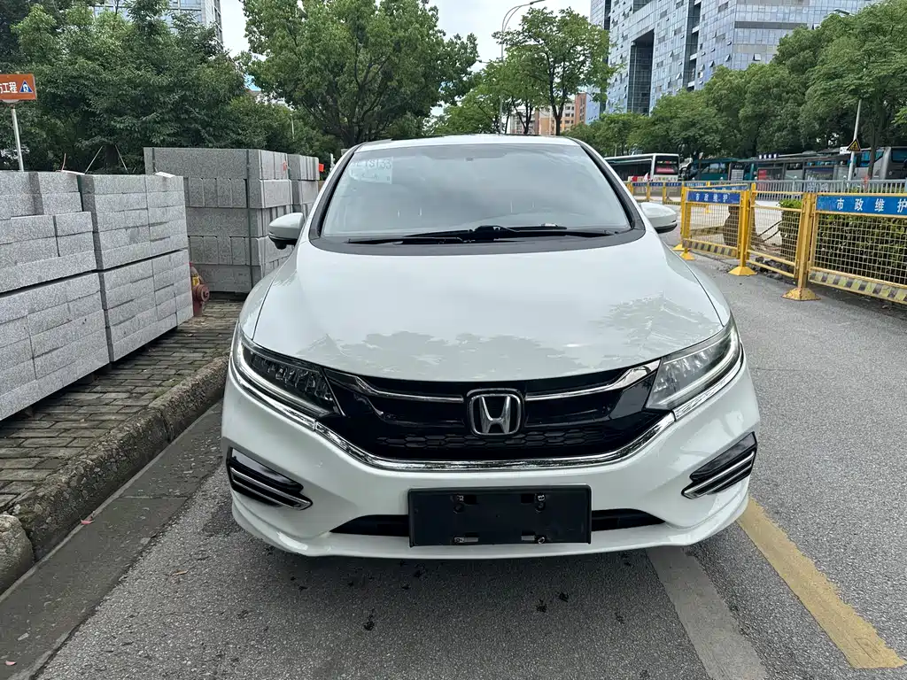 Honda Jade 2017