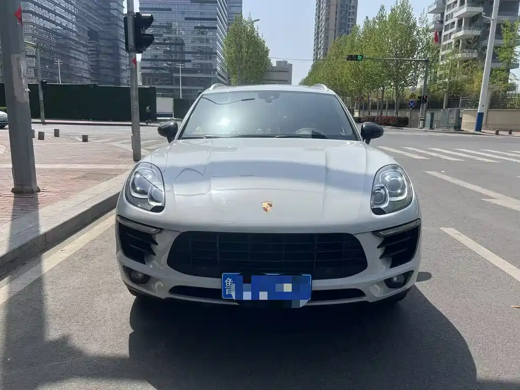 Porsche Macan 2017