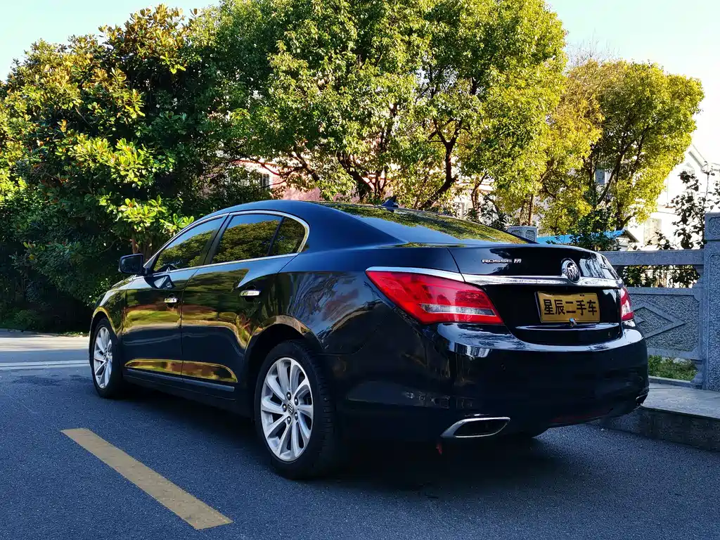 Buick LaCrosse 2014 — фото 11