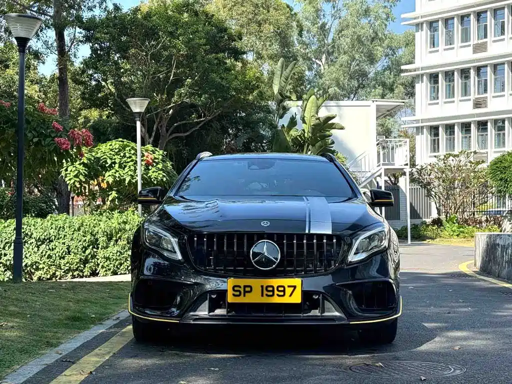Mercedes-Benz GLA AMG 2018 — фото 2