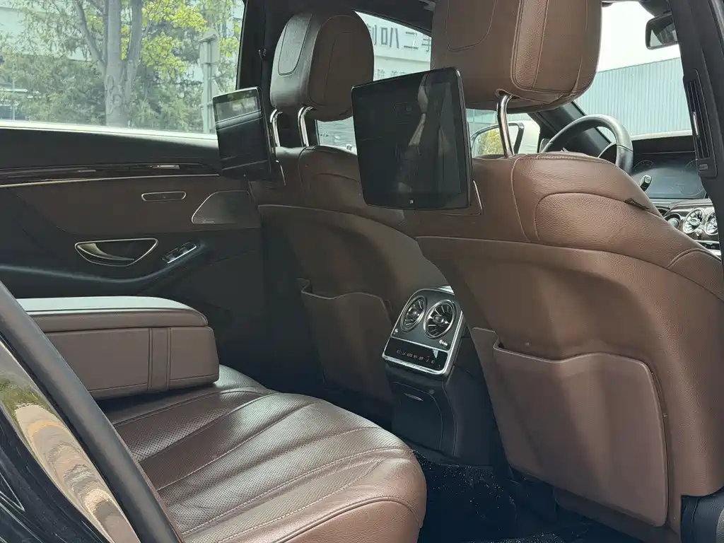 Mercedes-Benz S-Class 2016 — фото 18