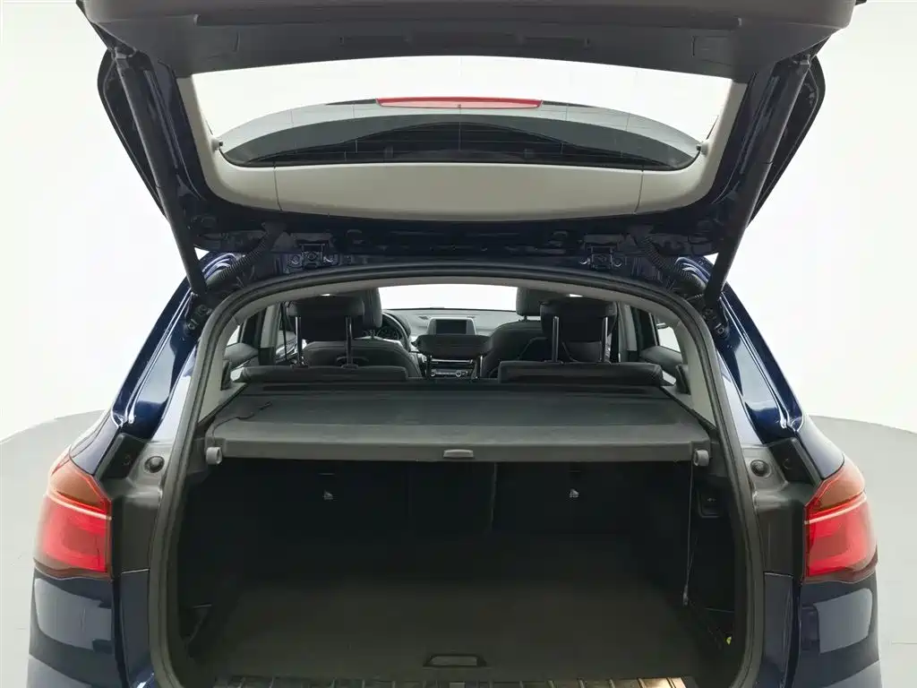 BMW X1 2018 — фото 16