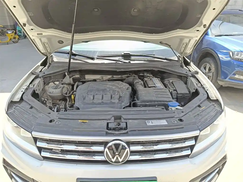 Volkswagen Tiguan L 2021 — фото 19