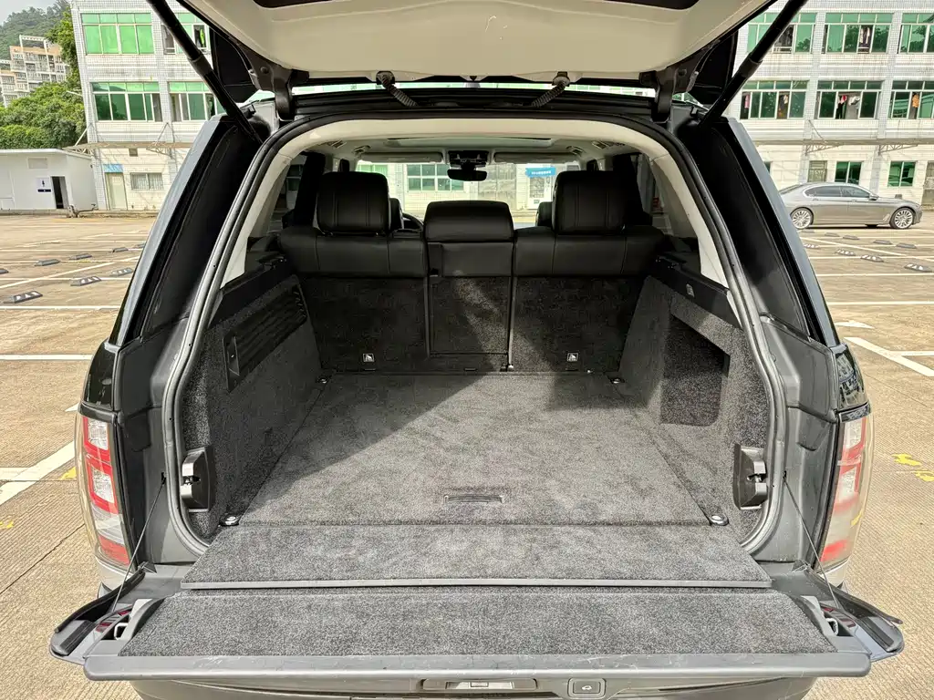 Land Rover Range Rover 2017 — фото 15