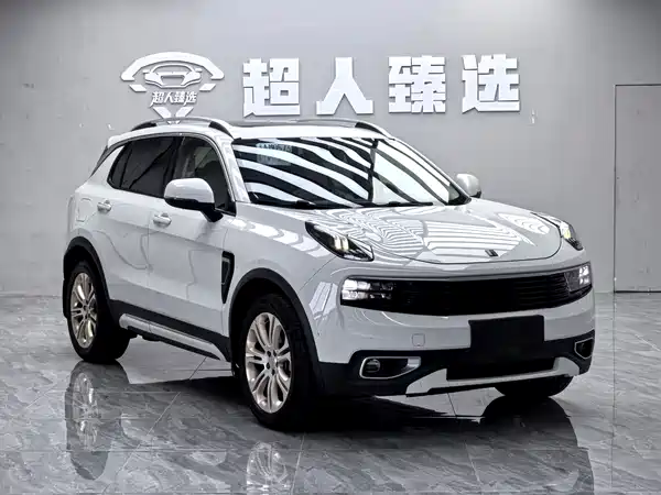 Lynk & Co 01 2017