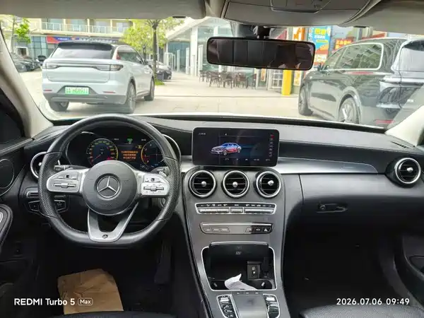 Mercedes-Benz C-Class 2021
