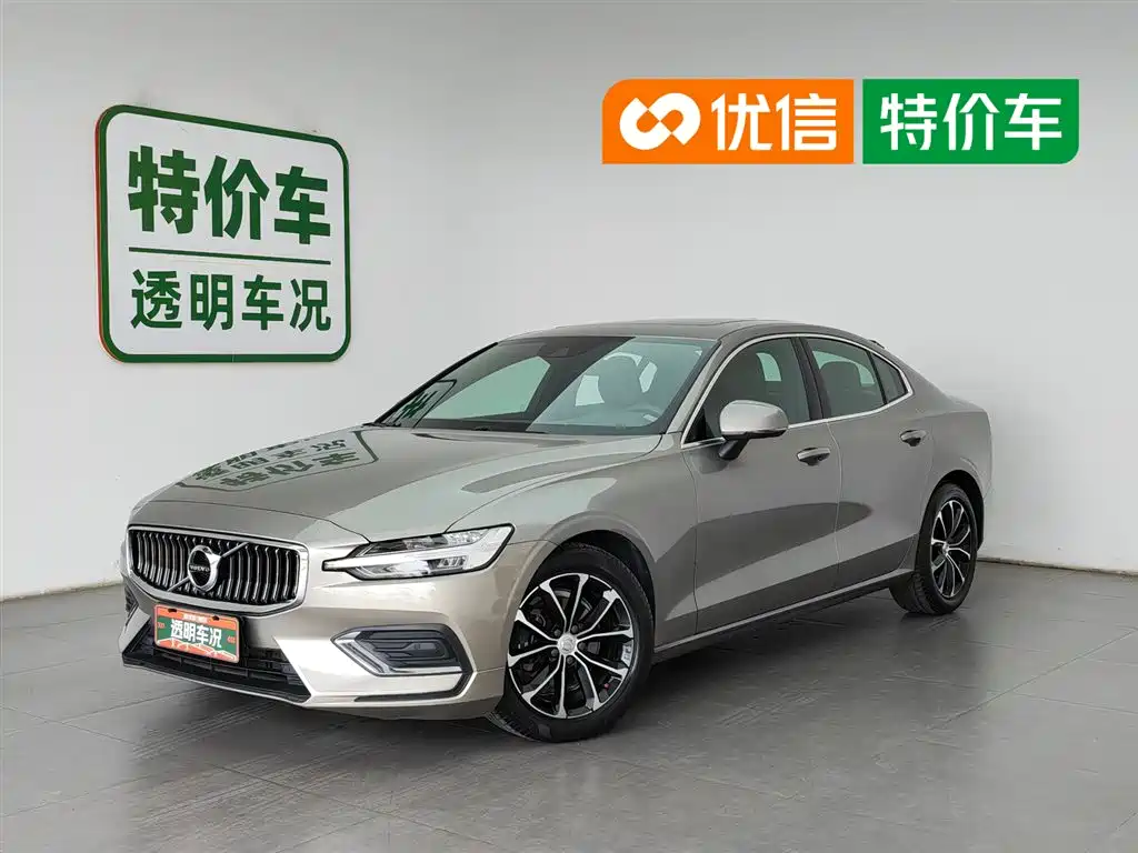 Volvo S60 2022