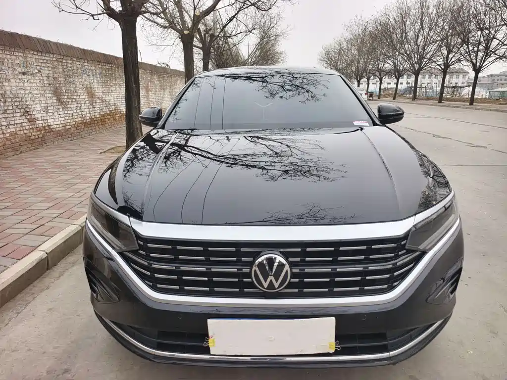 Volkswagen Passat 2022 — фото 2