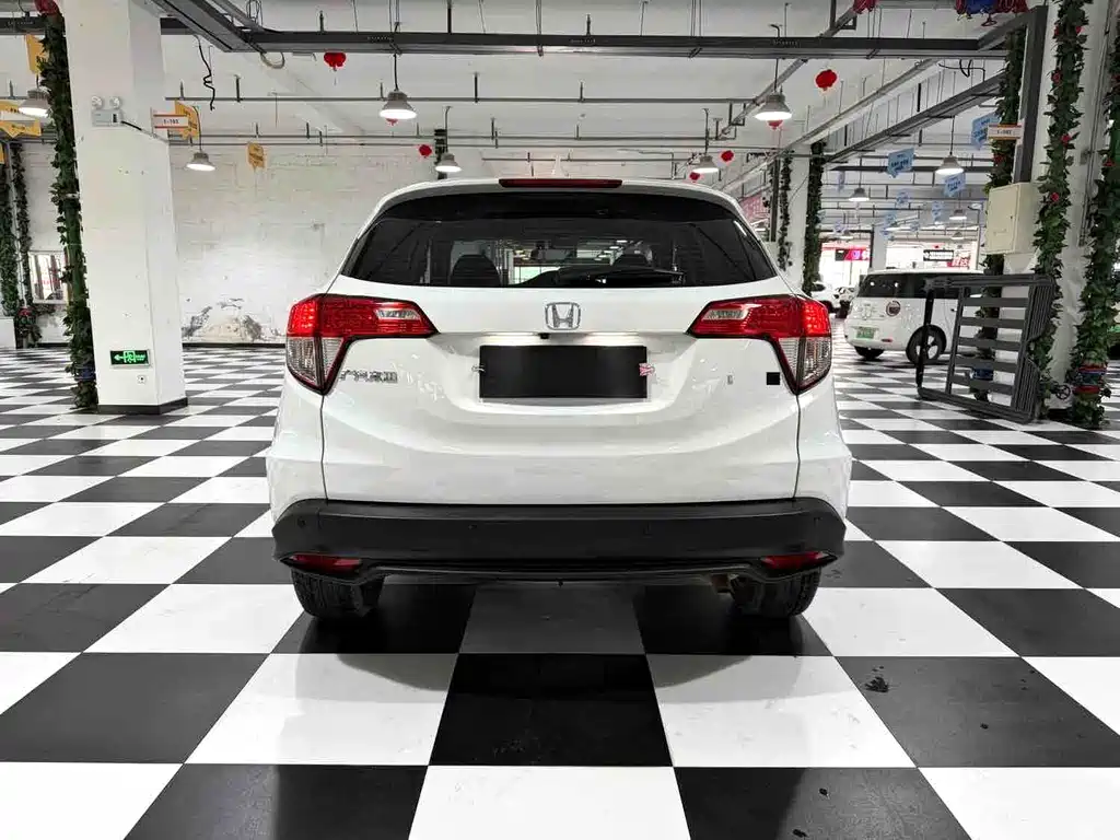 Honda Vezel 2022 — фото 11