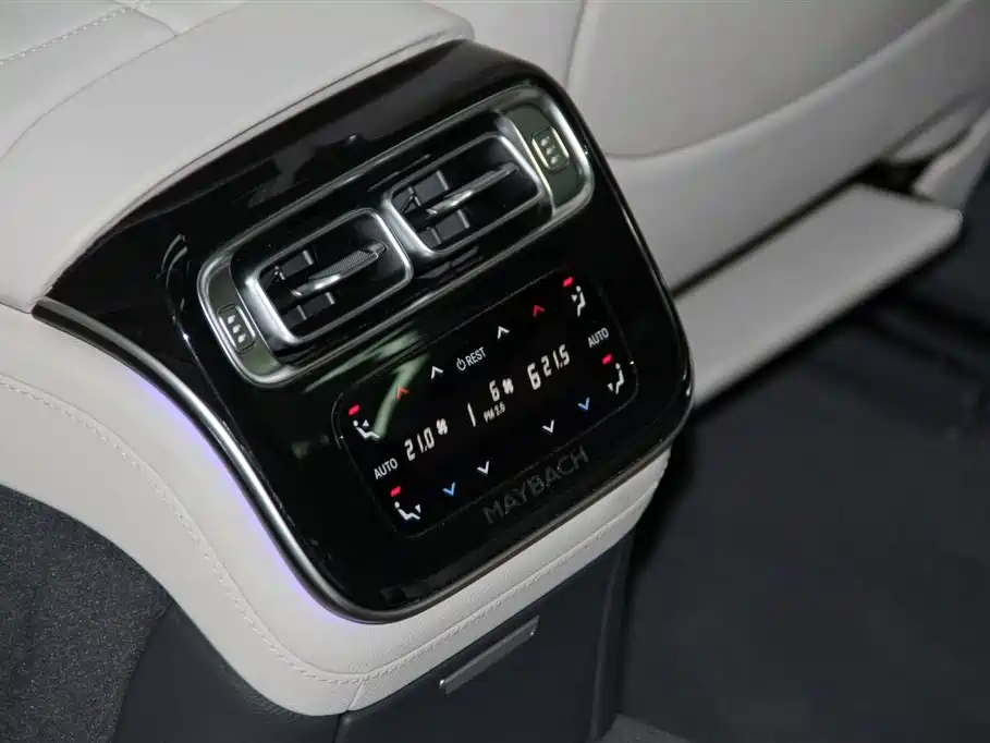 Mercedes-Benz S-Class 2025 — фото 25