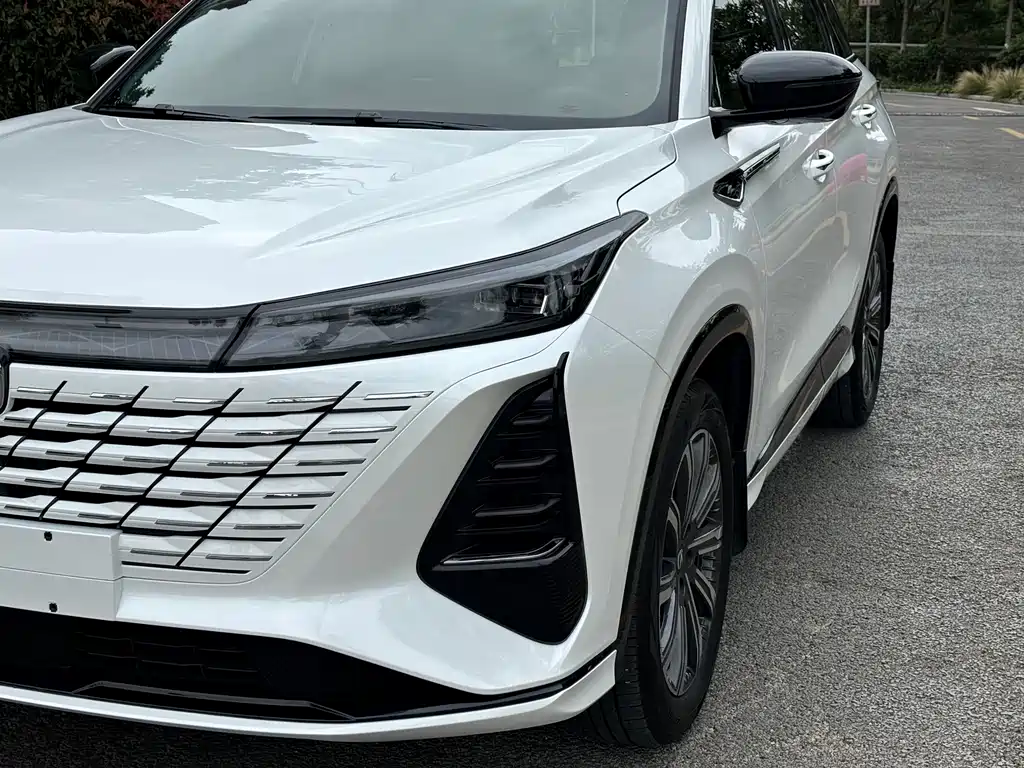 Changan CS75 PLUS 2025 — фото 15