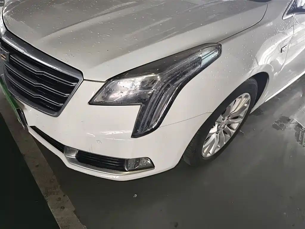 Cadillac XTS 2019 — фото 18