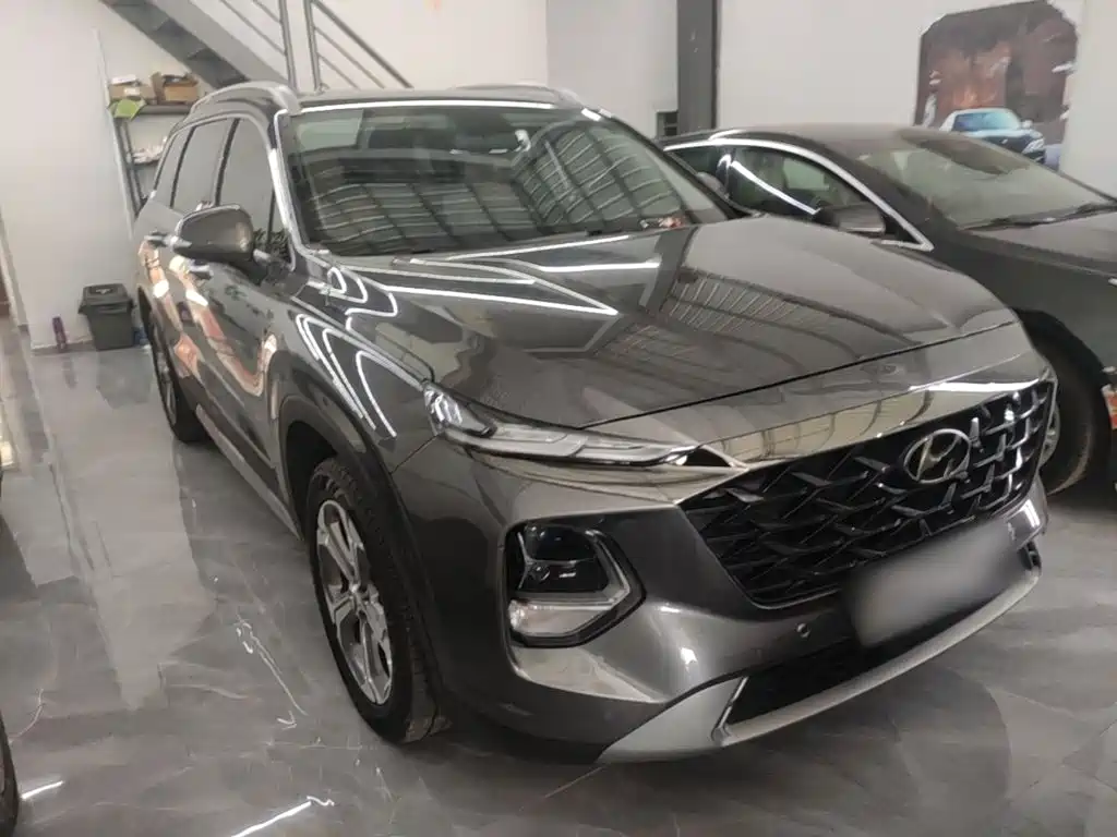 Hyundai Santa Fe 2023