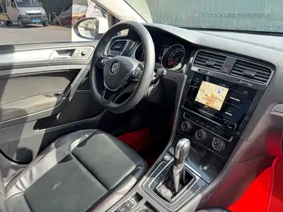 Volkswagen Golf 2020