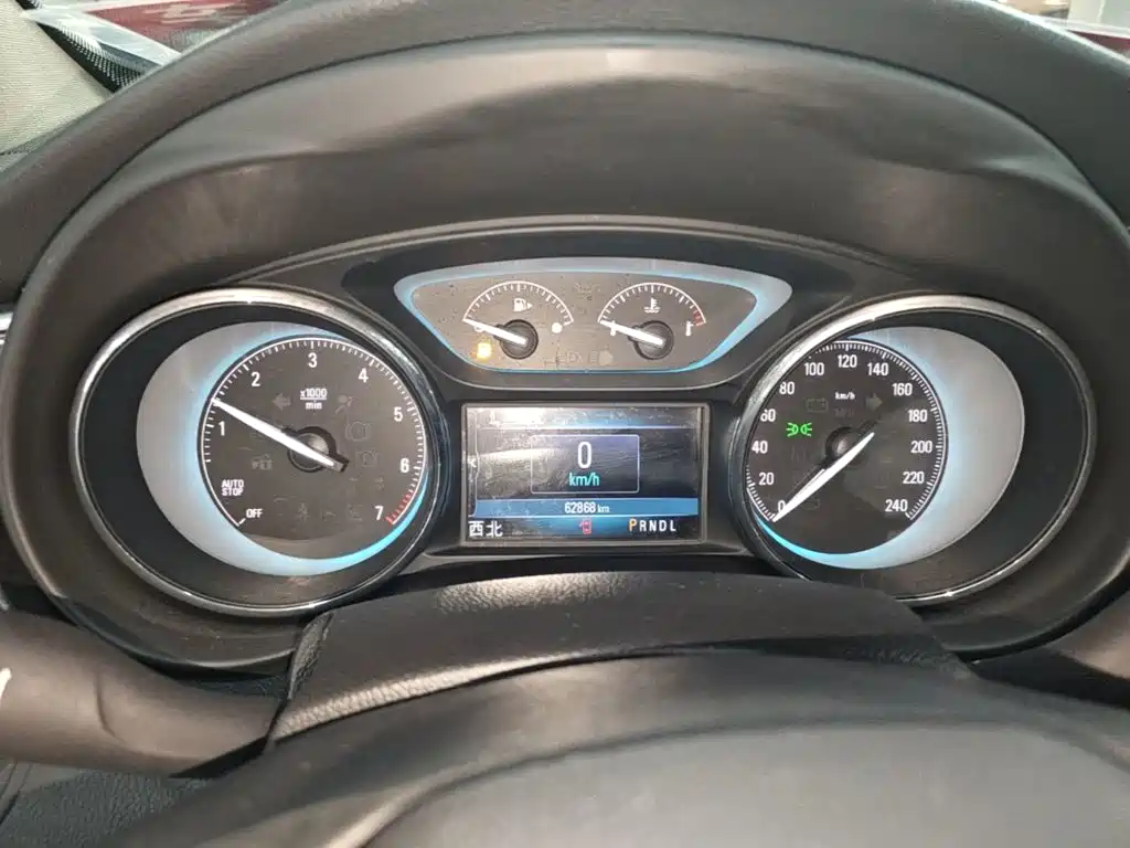 Buick Envision Plus 2016 — фото 12