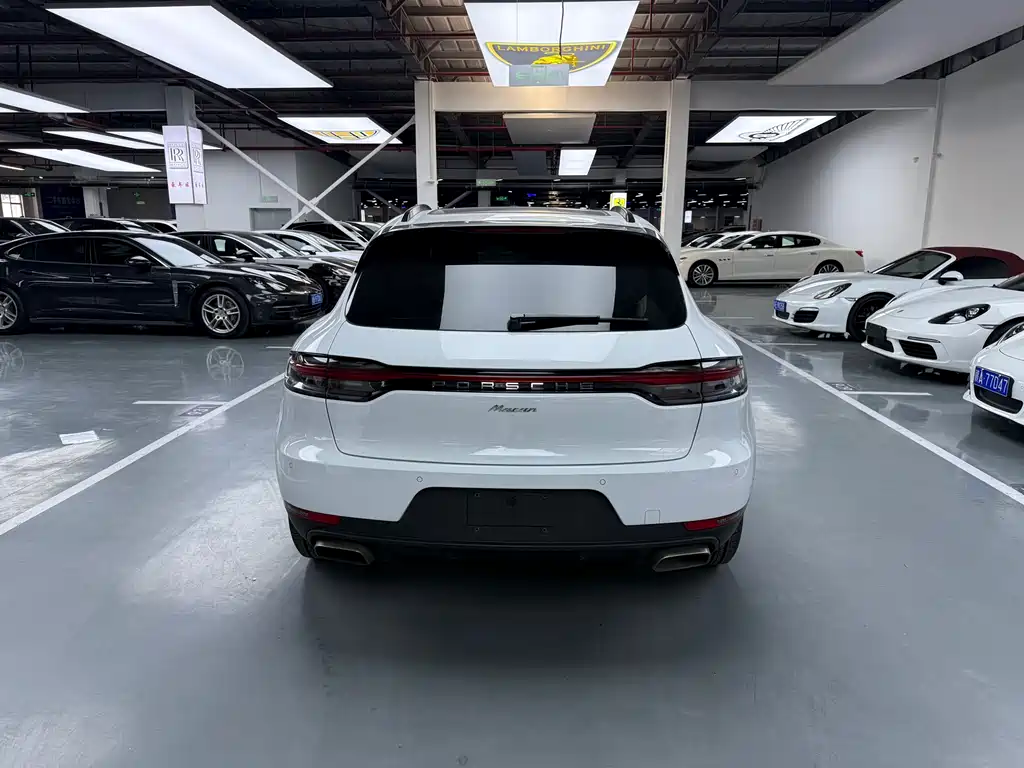 Porsche Macan 2020 — фото 10