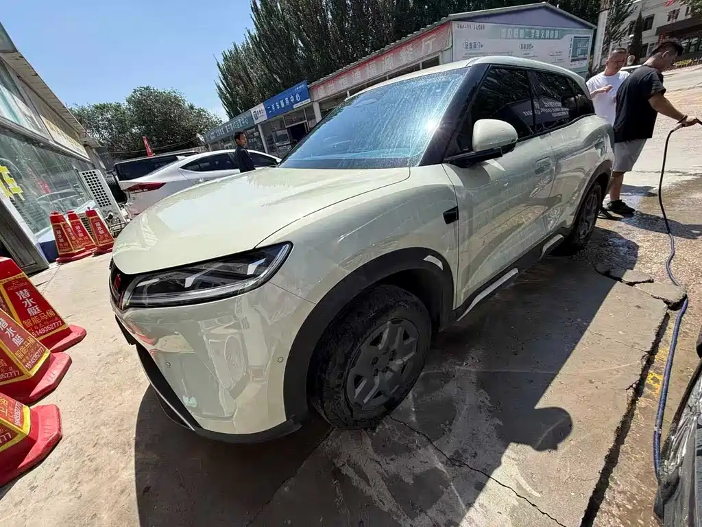 BYD Yuan UP 2025