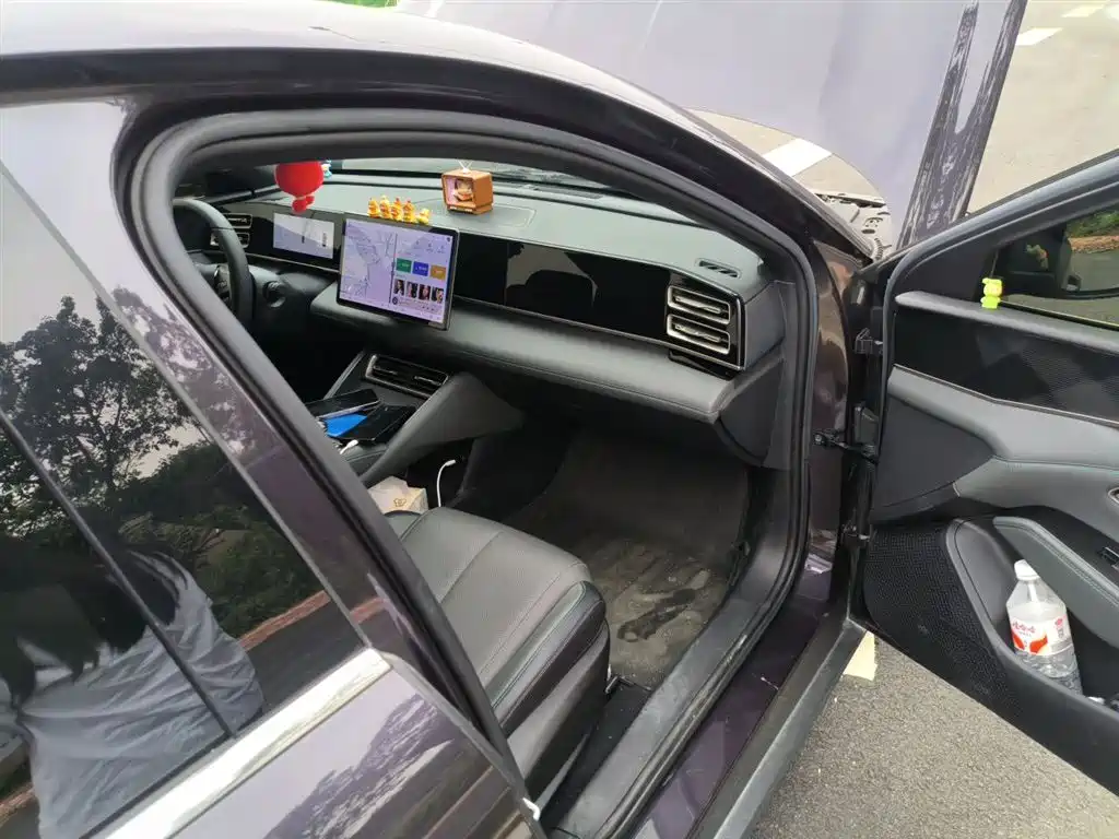 BYD Qin L 2025 — фото 20