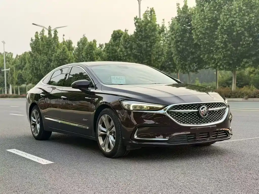 Buick LaCrosse 2022 — фото 3