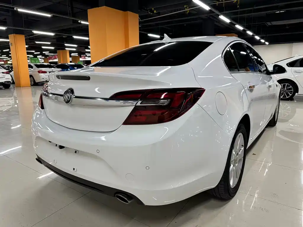 Buick Regal 2016 — фото 13