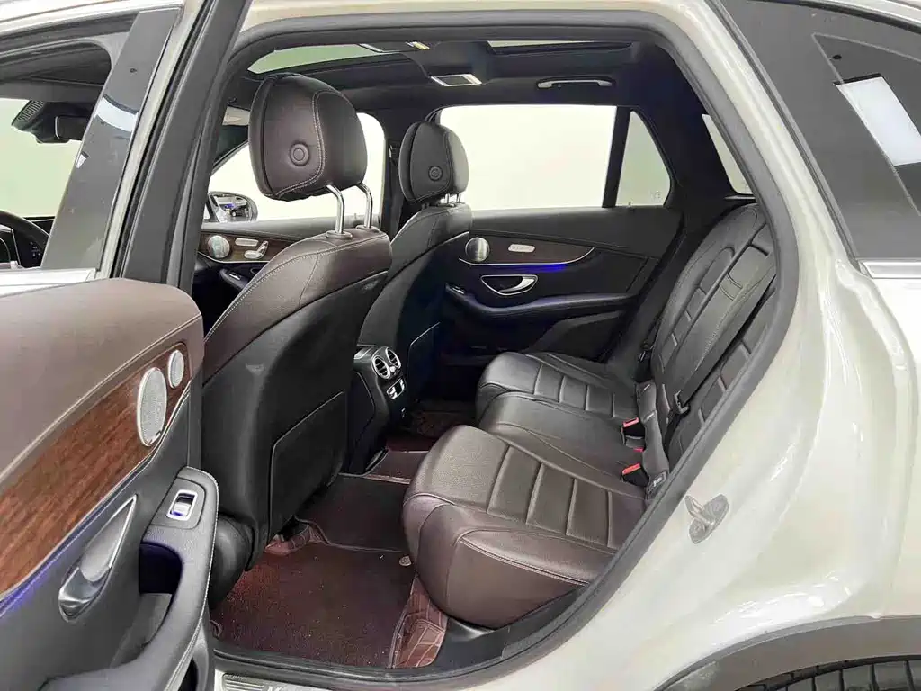 Mercedes-Benz GLC 2020 — фото 11