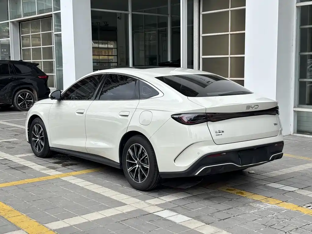 BYD Seal 06 2024
