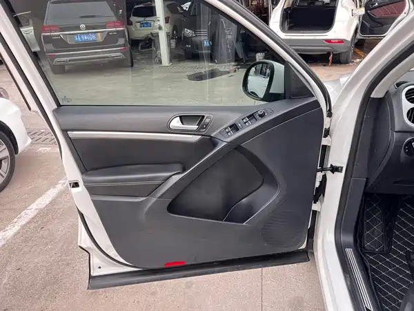 Volkswagen Tiguan 2016