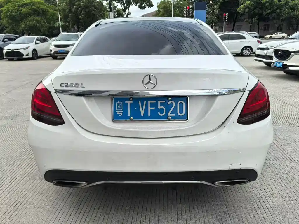 Mercedes-Benz C-Class 2019