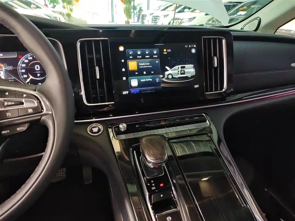 GAC Motor Trumpchi M8 2022 — фото 13