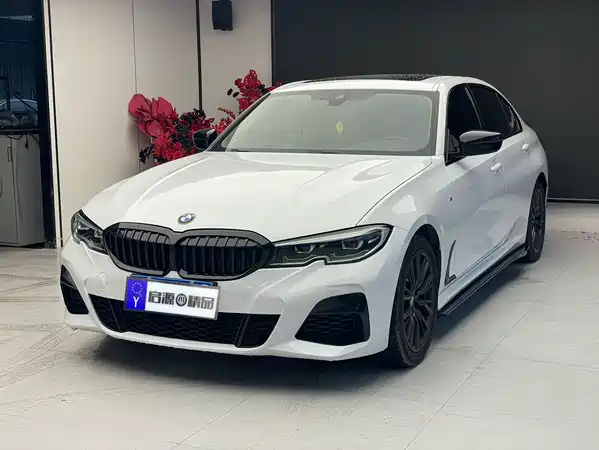 BMW 3 Series 2021