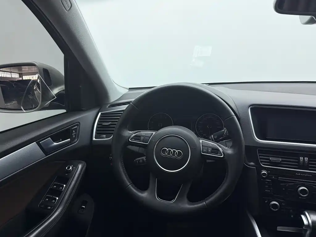 Audi Q5 2018