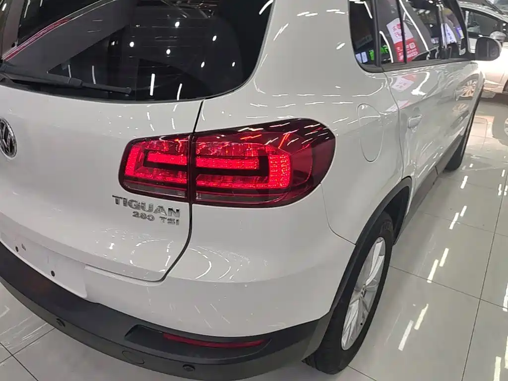 Volkswagen Tiguan 2018 — фото 8