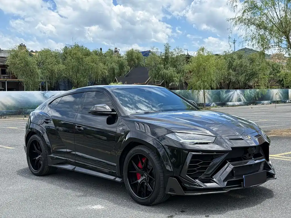 Lamborghini Urus 2021 — фото 2