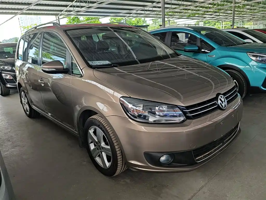 Volkswagen Touran 2016 — фото 4